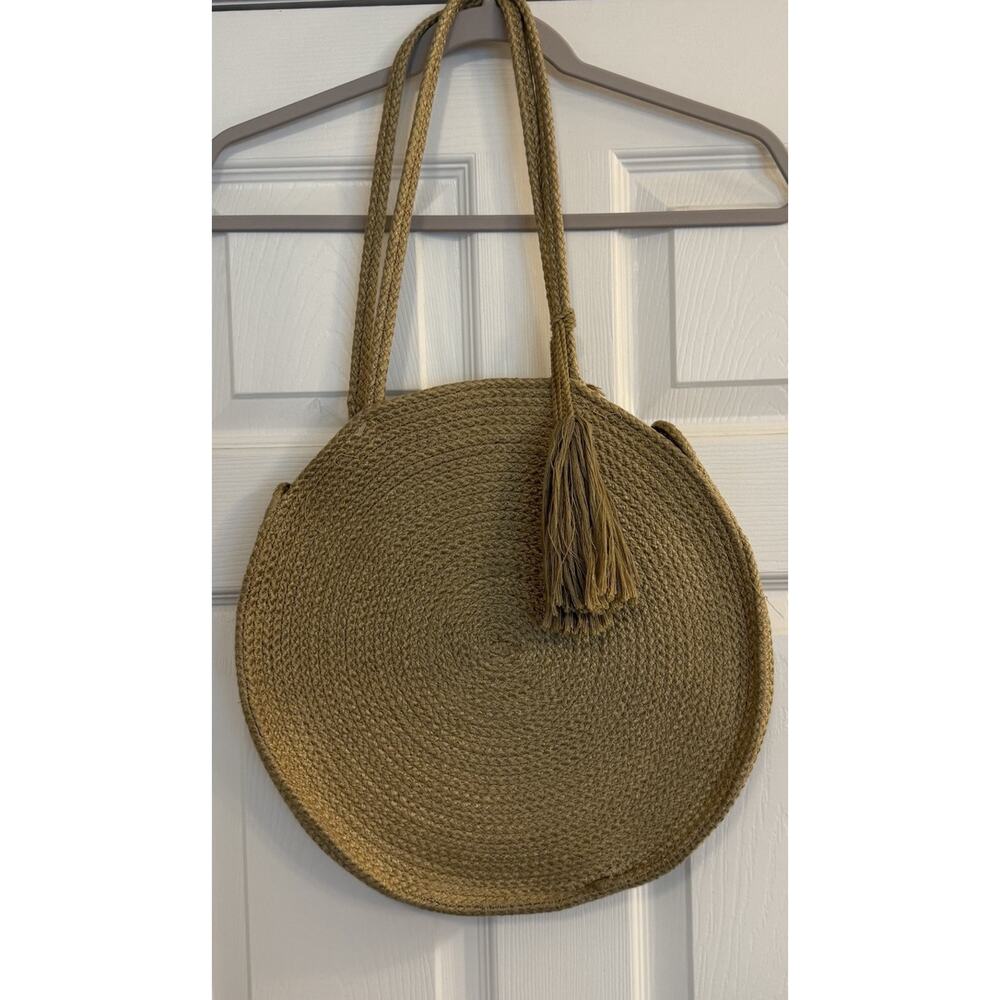 Magid‎ Large Round Bag Jute Tote Beach Purse Tassels Woven Boho Travel Excellent